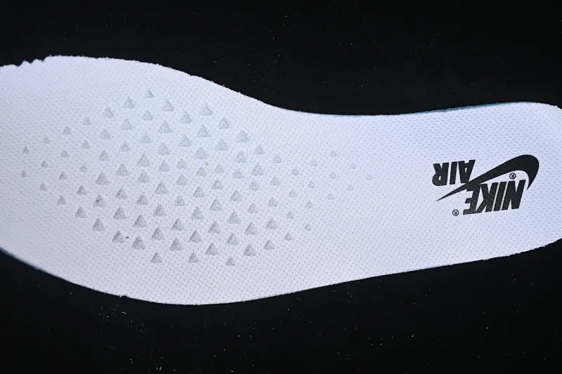 All categories Air Jordan Jordan series basketball shoes Air Jordan 1 High Pure original special offer Off White x Air Jordan OW AJ1 Joe 1 joint all-white high-top basketball shoes AQ0818-100
